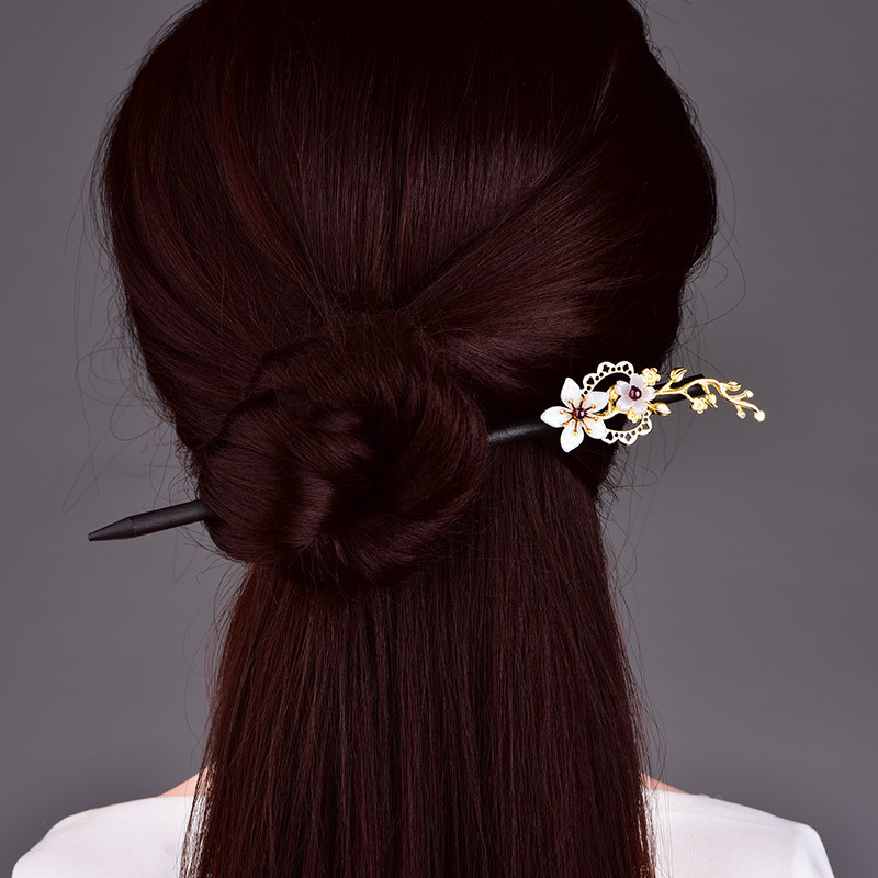 Elegantne moevärv säilitavad vaselehed granaatlilled puidust juuksepulgad Vana-Hiina palee printsessi juukseehted