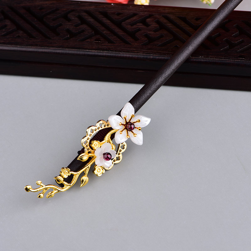 Elegantne moevärv säilitavad vaselehed granaatlilled puidust juuksepulgad Vana-Hiina palee printsessi juukseehted