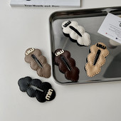 Bőr Letter Cloud Wave Edge Bobby Pin női koreai Sweet Girly Charm hajcsat Esztétikus divat Hajkiegészítők Ajándék