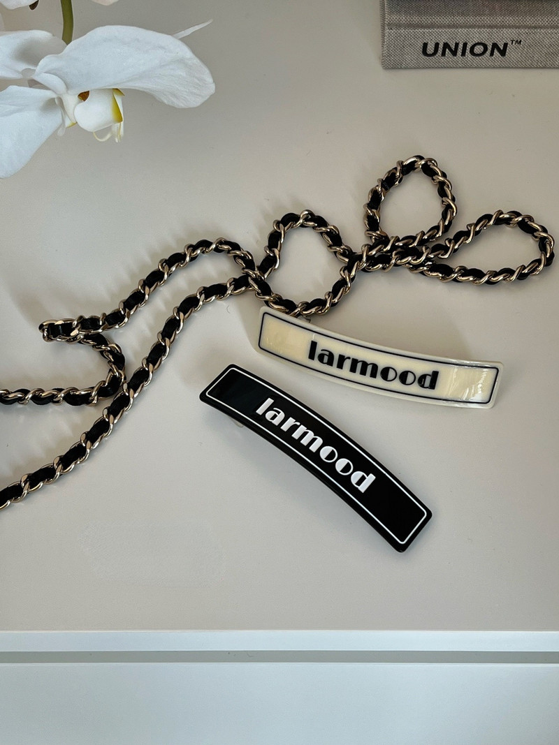 Trend Letters Lihtsad kevadised klambrid naistele Armas ja lahe esteetika Temperament juukseklambrid vabaaja võlu Mood Juukseaksessuaarid