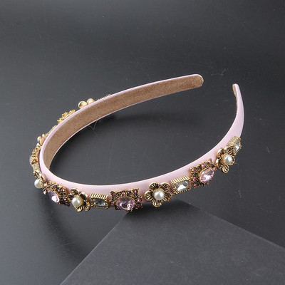 Uus värviline kristallidega inkrusteeritud käsnast kivist peapael Euroopa ja Ameerika barokkstiilis laia äärega kivist peapael