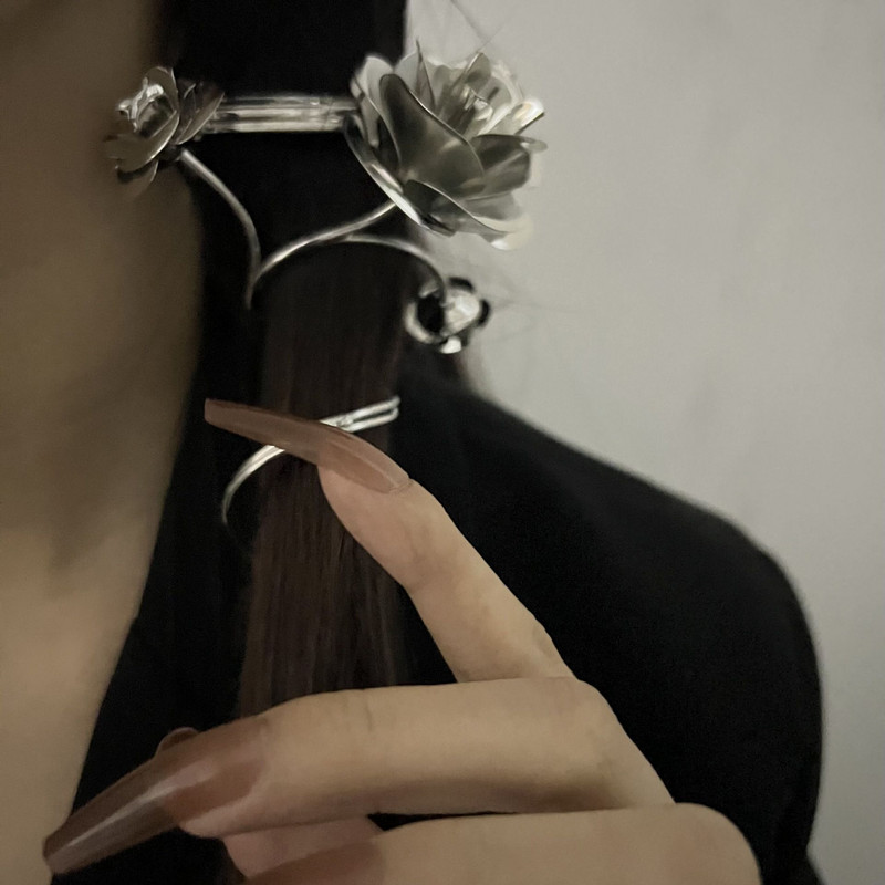 Punk Rose Ezüst Fém felcsavarható hajcsat nőknek Bájos Személyiség Egyedi temperamentum Hajtű Vintage divatos hajkiegészítők