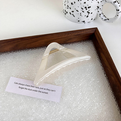 Geomeetria ebaregulaarne kolmnurk, õõnes, ühevärviline äädikhappega juukseküünised, meigid juukseklambrid puhkuseks mõeldud juuste aksessuaarid naistele