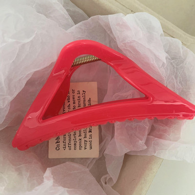 Geomeetria ebaregulaarne kolmnurk, õõnes, ühevärviline äädikhappega juukseküünised, meigid juukseklambrid puhkuseks mõeldud juuste aksessuaarid naistele