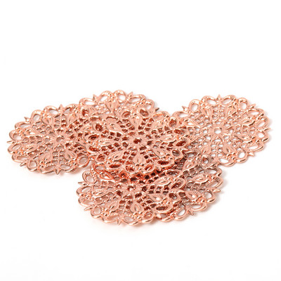 20 tk/partii 25 mm lilled filigraansed ümbrised õõnsad paabulinnu sulgedega ühendused.