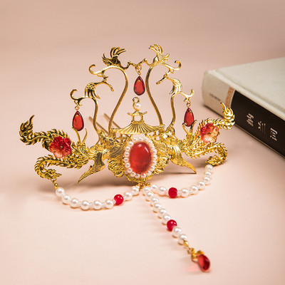 Antikvariniai plaukų aksesuarai Raudoni karoliukai, ilgi kutai, karūnėlė Hanfu galvos apdangalas