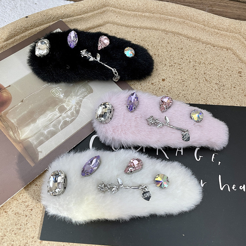 Harajuku színes strasszos virág plüss hajtű nőknek Y2k 90-es évek Esztétika Édes hajcsat Koreai divatos hajkiegészítők