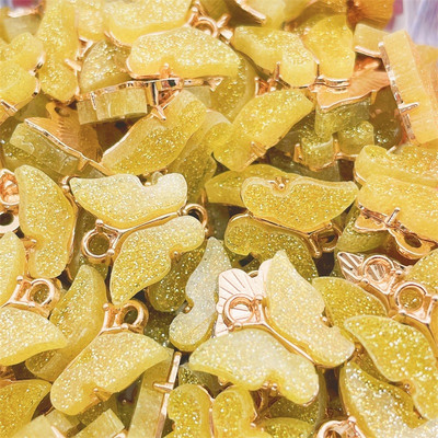 Peixin 10 db Aranyos pillangós bűbáj kiegészítők nagykereskedelme barkács fülbevalók leletek barkács ékszerkészítési kellékek színes pillangó
