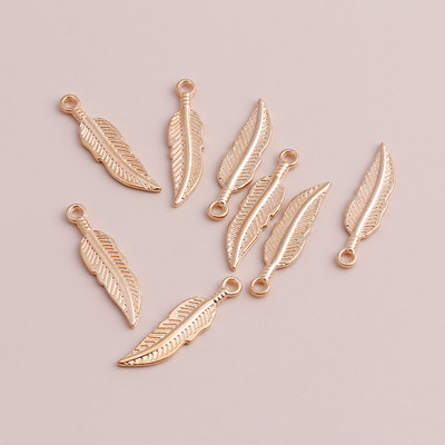 20vnt 9*39mm Helovino skeleto pakabukai kaklo papuošalams auskarams gaminti aksesuarai kaukolės pakabukai, skirti pasidaryk pats papuošalams gaminti