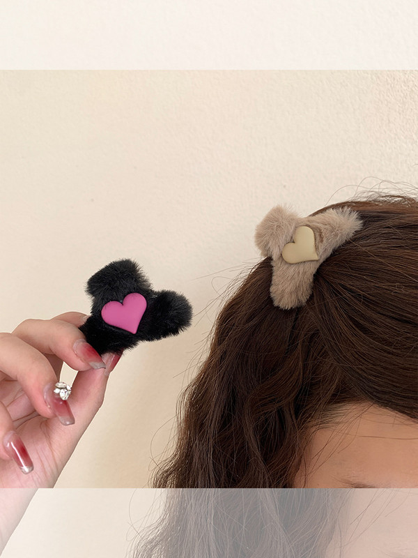 Įvairių spalvų vilnos pliušinių raidžių mini plaukų segtukas moterims Saldus mielas mergaičių žavesys plaukų segtukas Estetinė madinga plaukų aksesuarai dovana