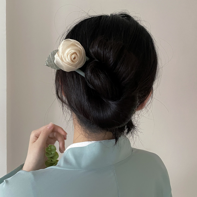 Jemná priadza, kvetinová vlasová tyčinka pre ženy, temperament, elegantný šarm, sladká vlásenka, vintage estetika, módne vlasové doplnky, darček