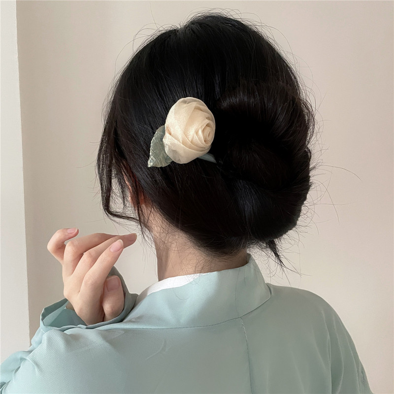 Jemná priadza, kvetinová vlasová tyčinka pre ženy, temperament, elegantný šarm, sladká vlásenka, vintage estetika, módne vlasové doplnky, darček