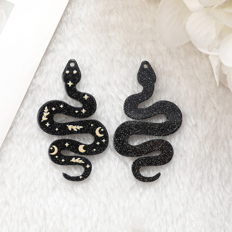 10 db Magic Snake Charms akril kreatív Halloween fülbevalóhoz kulcstartó medál nyaklánc barkács készítés
