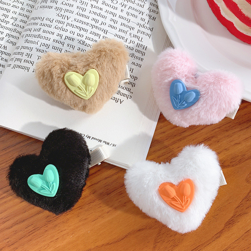 Višebojni plišani cvijet ukosnica u obliku srca ljubavi za žene Slatki šarm Estetska kopča za kosu za djevojčice Korejski modni dodaci za kosu Poklon