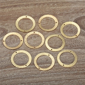 50 DB/tétel 22 mm-es Stardust dupla lyukú réz medálok Geometria sárgaréz lapos kerek medálok Fit karkötők ékszer készítés barkácsolás