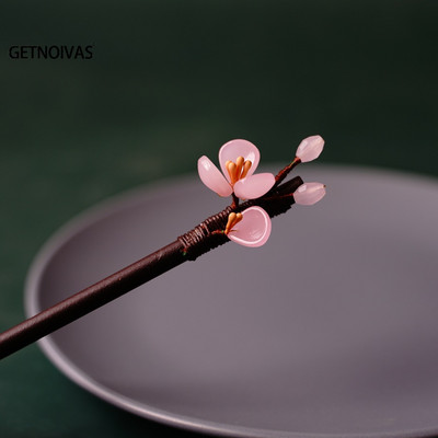 Флорални фиби за коса Ръчно изработени дървени усукани игли за кок Симулация на цветен декор Китайска пръчка за коса Hanfu Украса за глава Бижута за коса SL