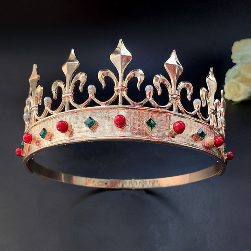 King Crown Retro Princess Diadem állítható fejpántok Arany színű fém hajpántok strasszos fejdísz női lányoknak tiarák