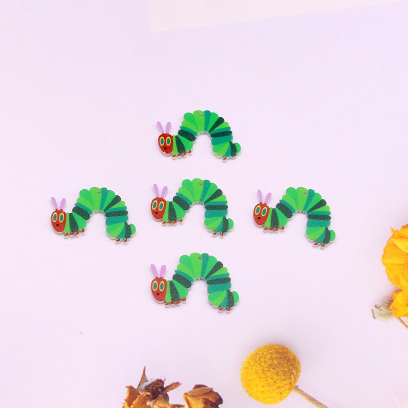 10db/csomag Kawaii Caterpillar akril fülbevaló bűbáj aranyos kisállat medál füleshez autótáska kulcstartó barkács ékszer gyártmány