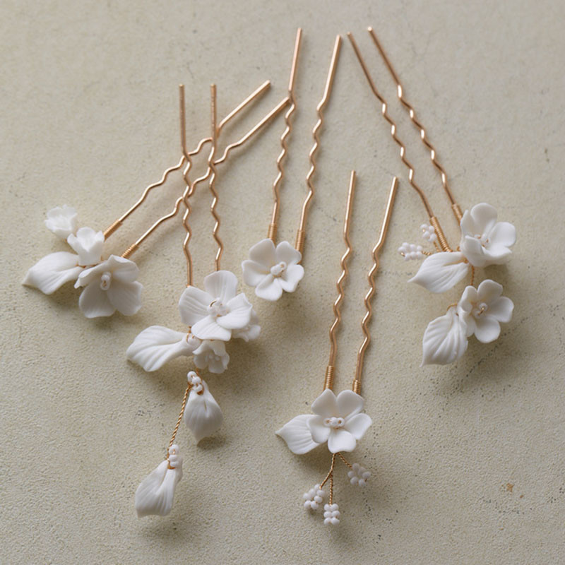 SLBRIDAL Χειροποίητο INS Κεραμικά λουλούδια Πέρλες Νυφικό Σετ καρφίτσα μαλλιών Αυτοκόλλητο μαλλιών γάμου Αξεσουάρ μαλλιών Γυναικεία κοσμήματα μαλλιών