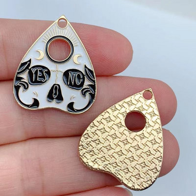 10db Boszorkány Ouija Zománcos medál Boszorkánymacska Nap Hold Koponya Medál Ékszerekhez Barkácsolás Ékszer Találatok Tervező Chramok