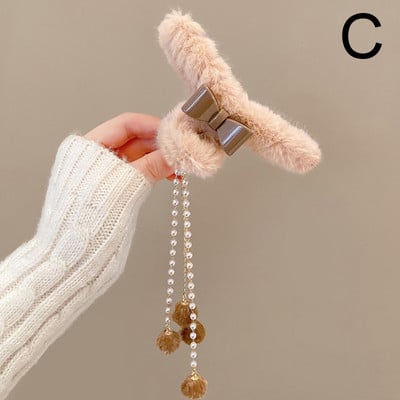 Téli plüss Claw Clip Női Új Szív Csomó-utánzat Gyöngy bojt medál Hajtű lány Fejfedő Divatos Haj kiegészítők