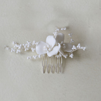 SLBRIDAL din aliaj lucrat manual, frunze, strass, flori de ceramică, perle de apă dulce, pieptene de păr de mireasă, accesorii de păr pentru nuntă, bijuterii pentru femei