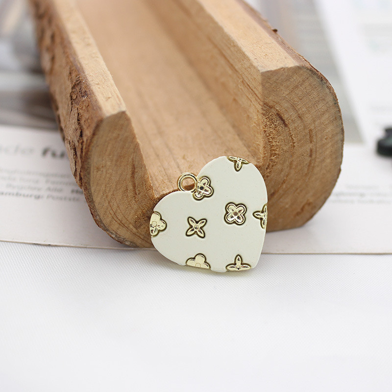 10 kom/lot Srce Uljni Emajl DIY privjesci za torbu Naušnice Ogrlica Izrada nakita Ručno izrađeni privjesak