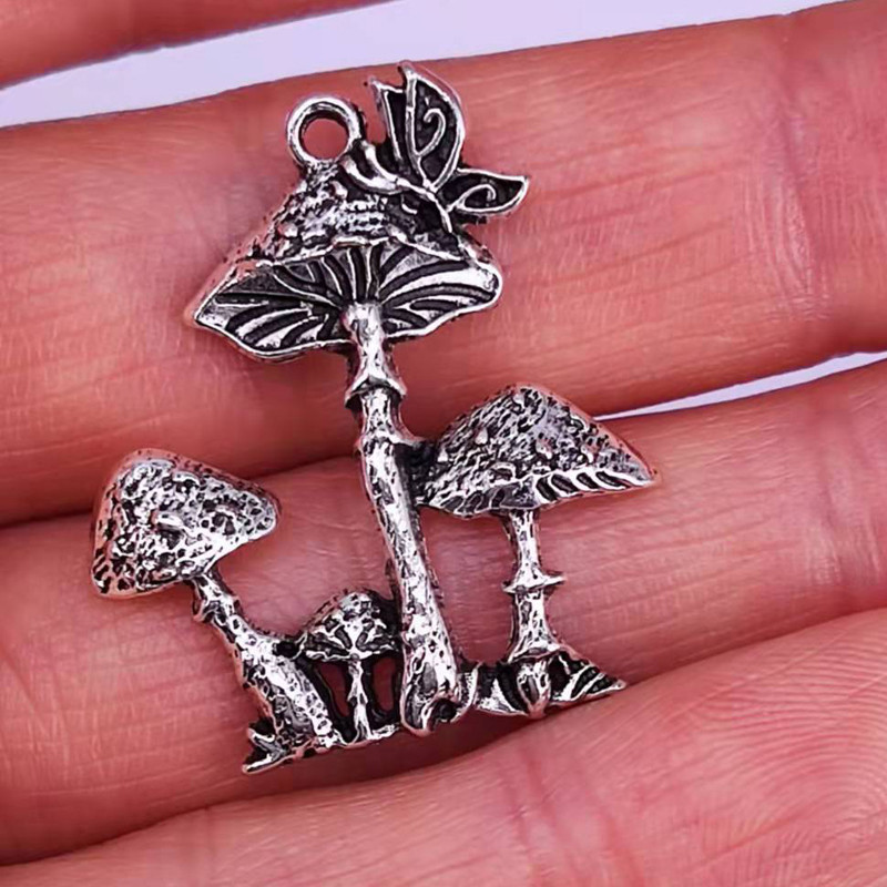 5db 24mm*27mm új szerencsés Butterfly chams Gombás medál bűbáj barkácsolás női férfinak Kiegészítők