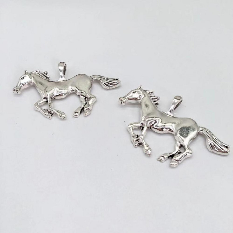 Vysokokvalitné 4 ks 40*63 mm päťfarebné vintage kovové zliatiny zinku prívesky s koňom Pegasom, vhodné pre šperky, prívesky so zvieratami.