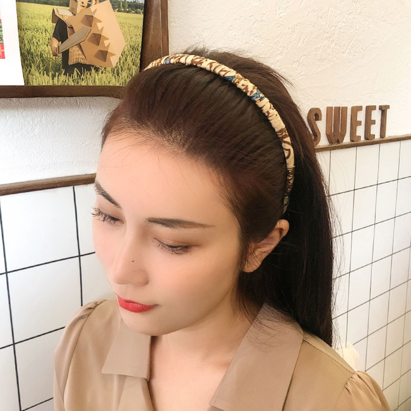 Novi modni protuklizni obruči za kosu za žene Djevojčice Traka za kosu sa zupcima Češalj Traka za glavu Retro tkanina Traka za kosu Dodaci za kosu