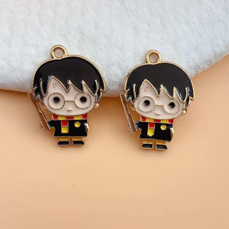 10 buc. Breloc din aliaj care picura Charm pandantiv Cartoon School of Magic Pandantiv DIY Breloc Cercei Bijuterii Accesorii Charms