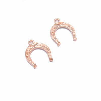 30 ks/sada zliatinových príveskov v 5 farbách, pozlátených zliatinových príveskov v tvare podkovy, ručne vyrobené závesné remeslá 16x13 mm