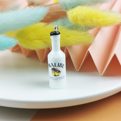 JeQue 10db 3D alkoholos sörösüveg gyanta bűbáj barkácsoláshoz ékszerekhez kiegészítő fülbevaló bűvész ékszerkészítéshez