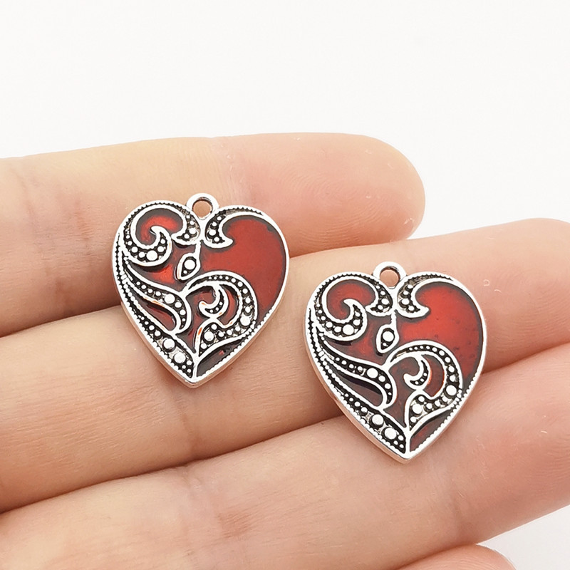 5db 20x23mm Retro szívbűbáj gótikus ötvözet tibeti medálok antik ékszer készítés kis medál barkács kézzel készített kiegészítők
