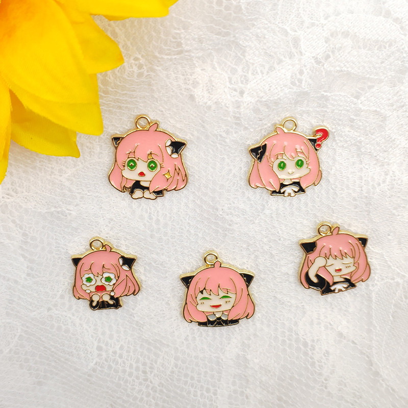 10db Ötvözet bűbáj Rajzfilm Anime karakter SPY×FAMILY Medál Fülbevaló Barkács karkötő Nyaklánc Ékszer Kiegészítők Kawaii Charms