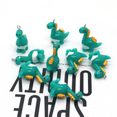 10db/csomag Aranyos 3D-s rajzfilm dinoszauruszgyanta bűbáj Vicces kisállat medálok fülbevalóhoz nyaklánchoz barkács ékszer készíts kiegészítő