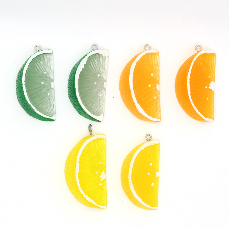 6 ks/balenie 48x23mm Simulované ovocné a citrónové prívesky DIY Remeslá Vtipná živicová kľúčenka s jedlom Prívesok Doplnok Roztomilé kórejské šperky Výroba