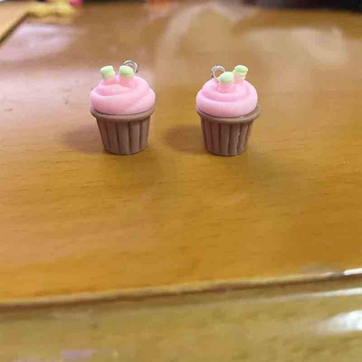10db Szimulációs Cupcakes Aranyos medálok medálokhoz barkácsolás fülbevaló nyaklánc ékszer kiegészítők keresése