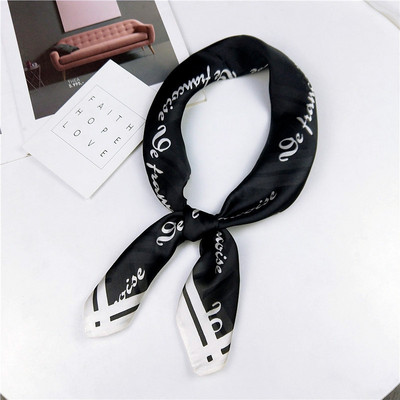 Ruoshui 70*70cm naiste siidist kandiline bandana lilleline rätik Daami ametlik rätik Naiste turbani peasall Peakatted Aksessuaarid