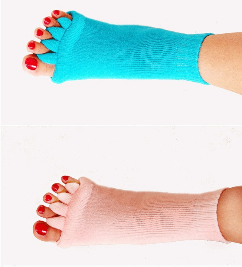 1Pár öt lábujj elválasztó lábzokni Hallux Valgus Corrector Bunion Adjuster lábápoló kiegyenesítő zokni