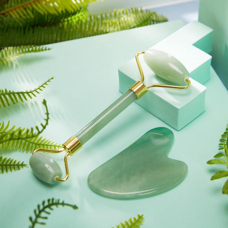 Natural Jade Roller Gua Sha Set Arc karcsúsító masszírozó arcra Jade Stone ránctalanító arc lifting bőrápoló eszközkészlet