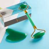 Természetes jade masszázsgörgős gouache kaparó arcbőrápoló készletek Szépségápolási termékek Arcmasszírozó Jade Roller Relax Women