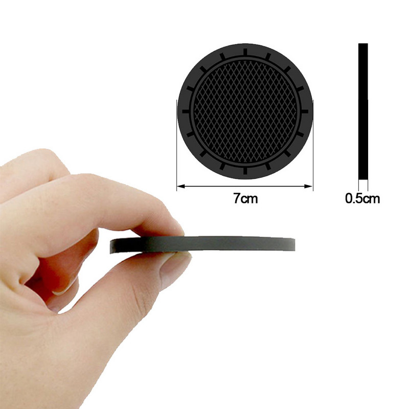 2 TK autotopsihoidja alusalus, pehme kummist padjakeste komplekt Autoaluse veepudelihoidja libisemisvastane padjamatt Autotarvikud Autovidinad