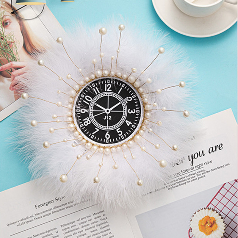 INS Decor Rožinė/balta plunksna Pearl Automobilinis neslystantis kilimėlis Konsolė Ornamento laikymo padėklas Mieli automobilių aksesuarai Moteriška automobilio interjero dovana