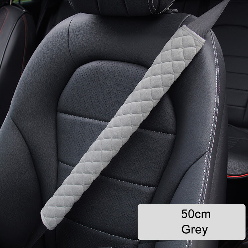 Auto turvavöö õlakaitsme õmblemine Tikand Four Seasons Tepitud tikandid Hingav polsterdus Auto salongitarvikud