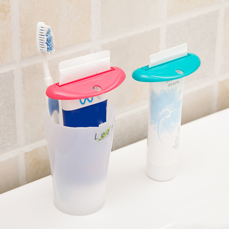 Vonios kambario dantų pastos išspaudėjas plastikinis rankinis Lazy Cleanser dantų pastos dozatoriaus vamzdelis Easy Paste laikiklis susukamas vonios reikmenys