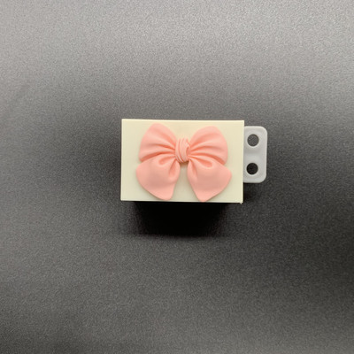 1 kom. Kućna plastična tuba za cijeđenje paste za zube. Jednostavan dozator. Rotirajući držač. Kupaonski pribor. Pribor za čišćenje zuba.