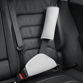Предпазен колан за кола Протектор за рамо Детски регулируем позиционер Комфорт Универсални подложки за рамена Интериор на автомобила