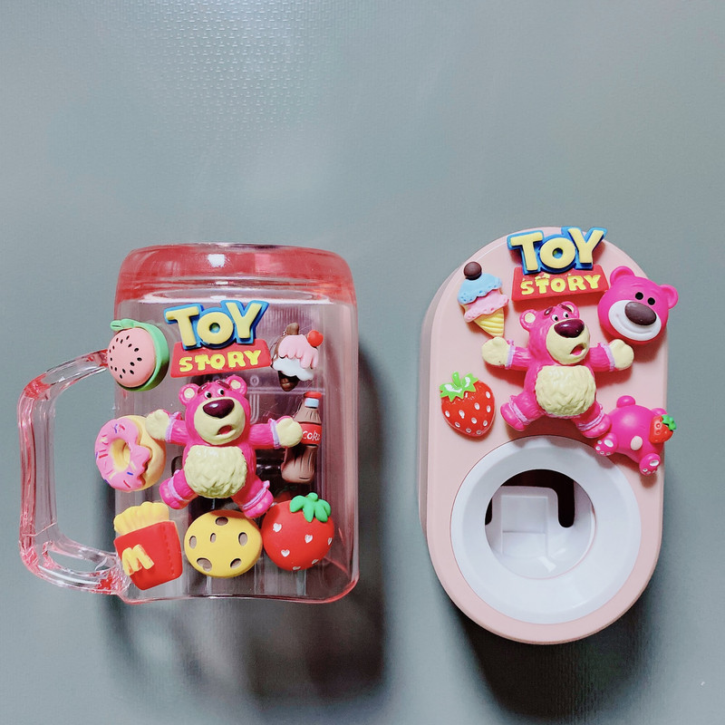 Карикатура Автоматичен дозатор за паста за зъби 3IN1 Държач за четка за зъби за деца Сладки изстисквачки за чаши за уста Комплект аксесоари за баня Детски