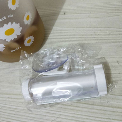 Plastična valjana tuba Cjedilo za pastu za zube Držač za sisaljku Krema za zube za kućnu kupaonicu Ručna šprica Pištolj za doziranje